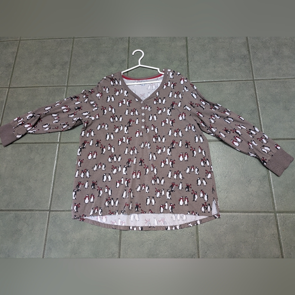 Vera Bradley Henley L/S Tee Size XL
